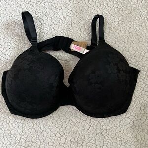 PINK Victoria’s Secret bra